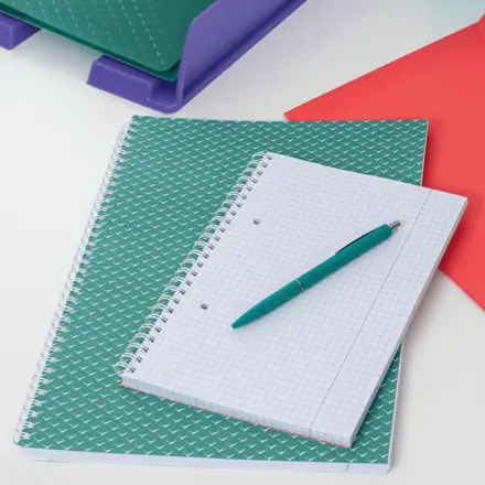 Cuaderno A5 cuadriculado, encuadernado wiro Esselte Colour'Breeze
